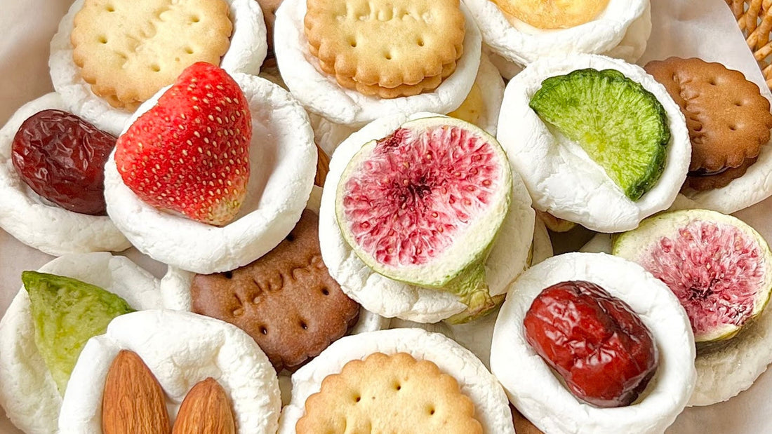 🍓 Crispy Marshmallow Crackers